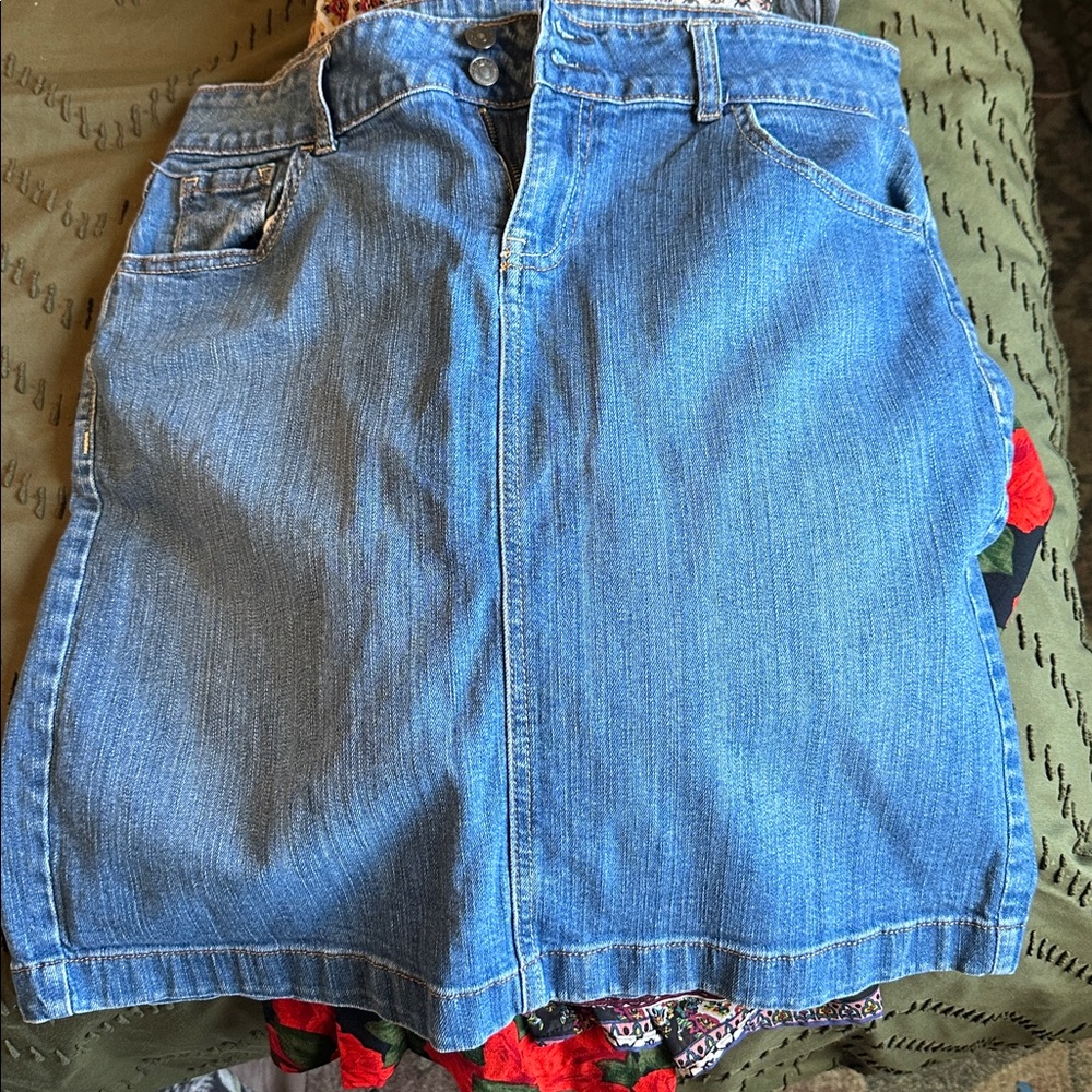 Classic Blue Denim Midi Skirt - Picture 2 of 2
